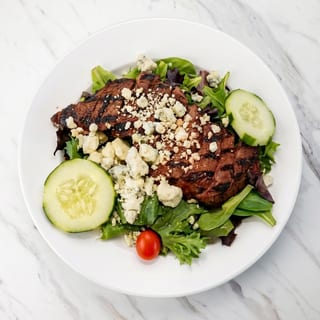Sirloin Gorgonzola Salad